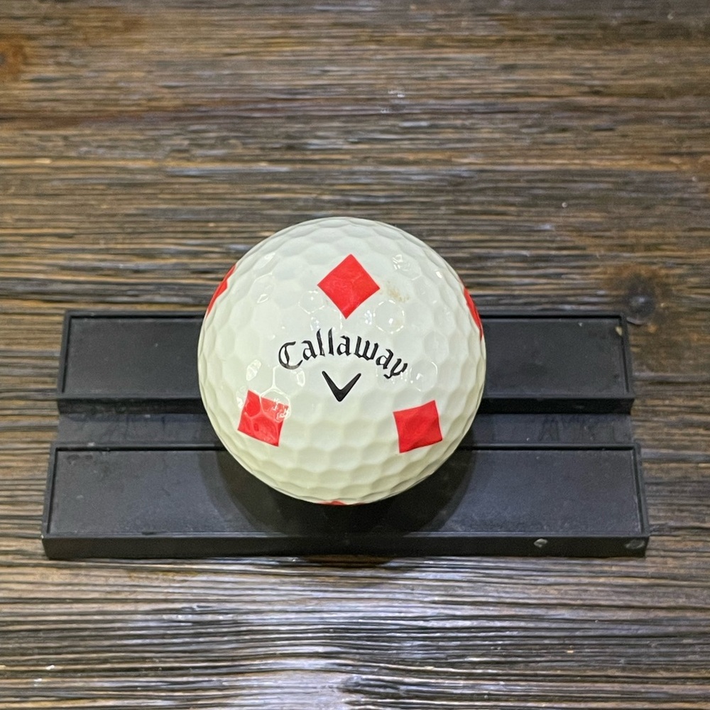 Rare Callaway Golf Ball With Red Diamonds